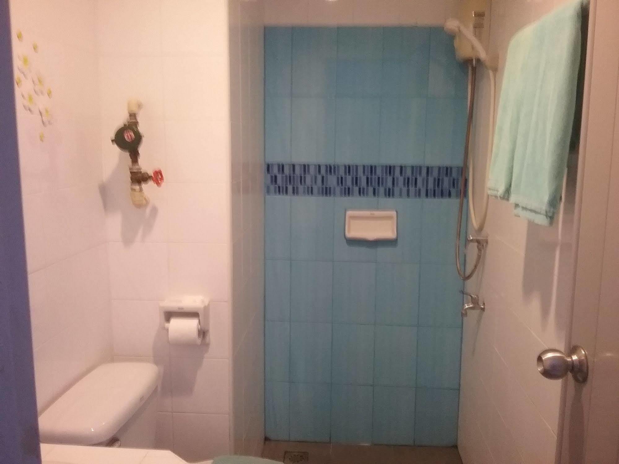 Thasanee Guesthouse Hua Hin Ngoại thất bức ảnh